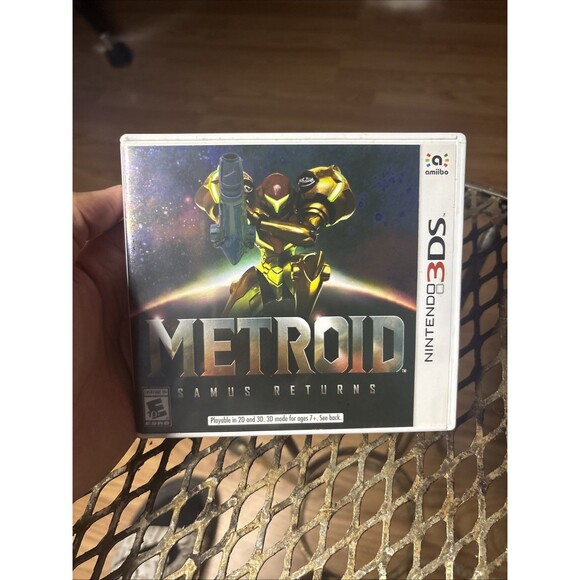 Metroid: Samus Returns (Nintendo 3DS) XL 2DS Game w/Case & Insert - Picture 1 of 4